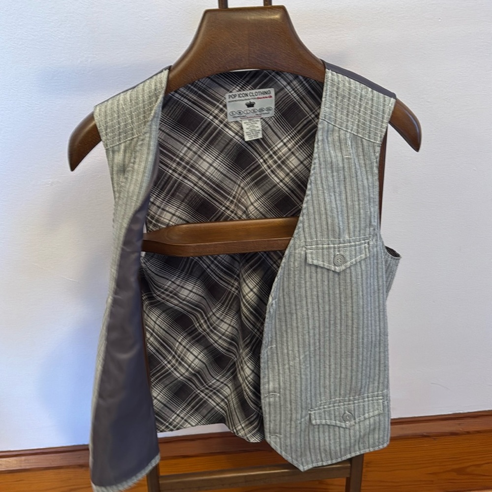 POP ICON CLOTHING vest size Large - Picture 4 of 6